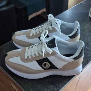 Nautica Women's Casual White and Beige Sneakers Size 7